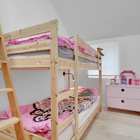 Lovely In Stevns With Wifi Feriehus *